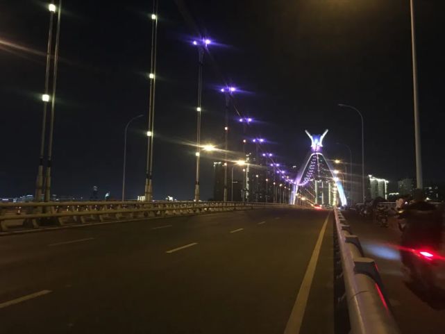 就在身边的美,也许你一直没发现,盘点晚上散步的最佳