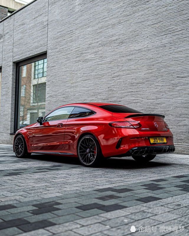 奔驰mercedes-amg c63s coupé (来自:飘叶寻梦)