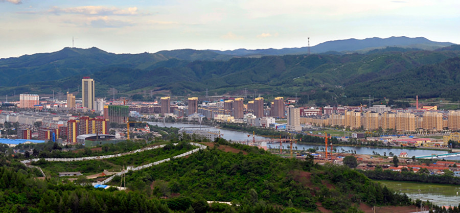 辽宁抚顺人口最多的县,是辽宁的东大门,县城地处山间河谷