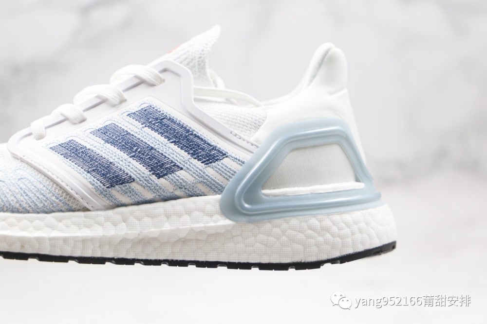 阿迪达斯adidas北美限定雾霾蓝色ub6.0爆米花跑鞋