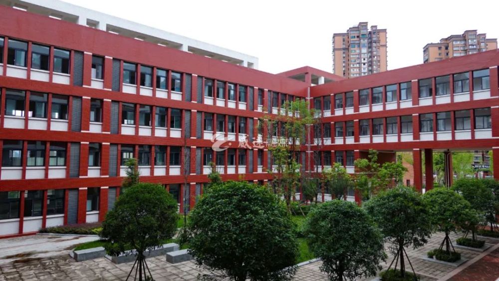 关注!威远凤翔中学启动高中招生,计划220名