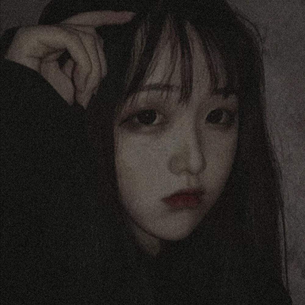 神仙女头·微丧文案:下雨天是我淋着雨跑过来的
