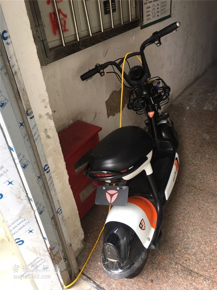网友发帖:宿迁华润景城七号楼电动车充电有安全隐患,预防为主,安全第