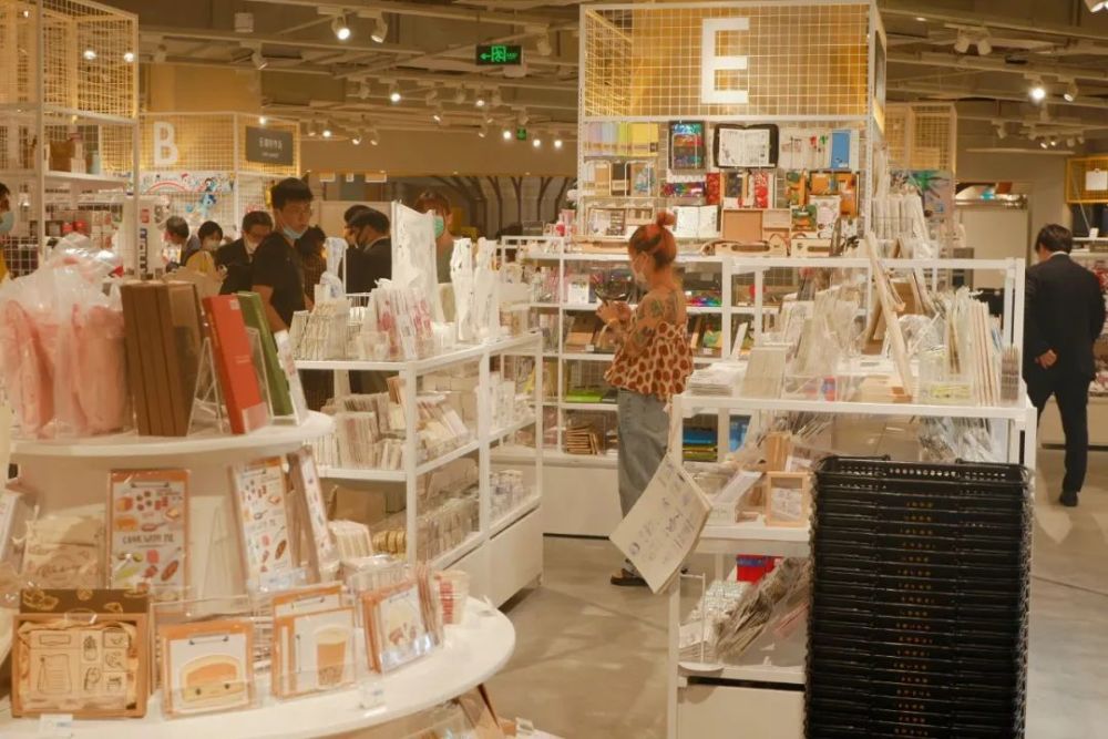 日本杂货店鼻祖LOFT来上海了，和MUJI、nikoand……齐名