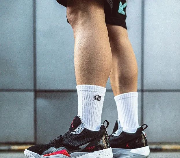 aj zoom 92