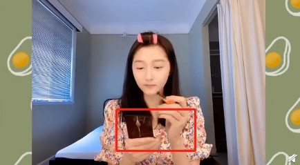 美妆博主关晓彤自用小物CT眼影