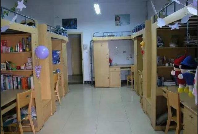 中国最土豪5所大学的宿舍清华北大不算啥厦大让人心动