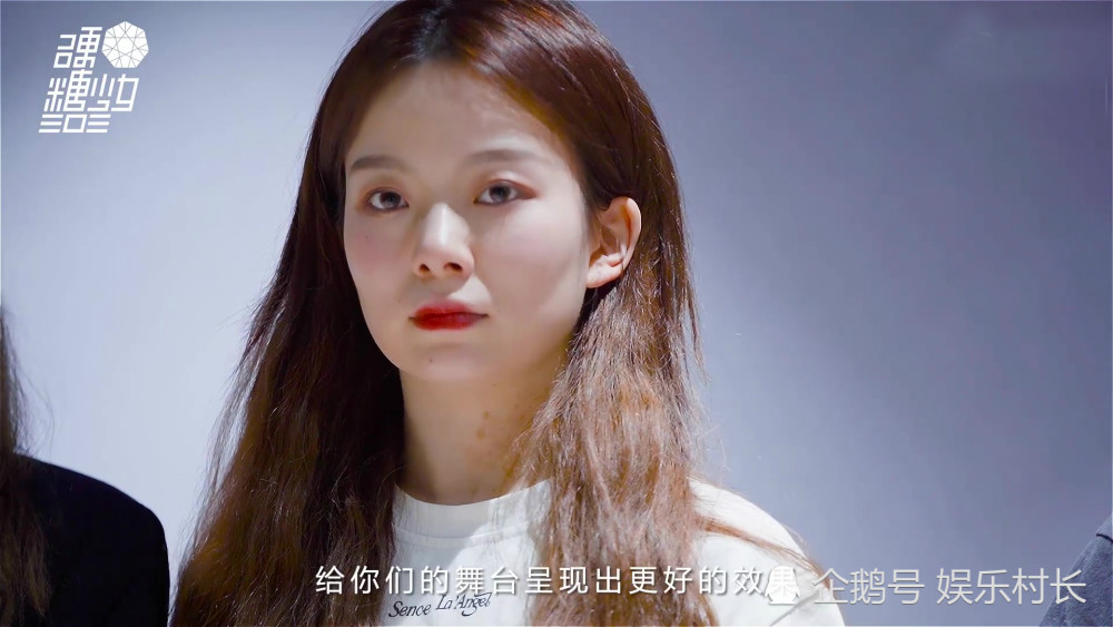 硬糖少女妆前素颜曝光,希林赵粤陈卓璇完全路人感,张艺凡水嫩反成最美
