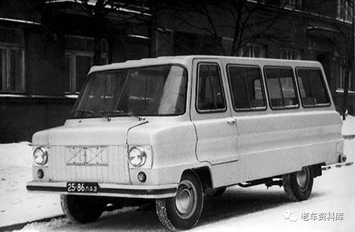80年代中国进口的苏联面包车