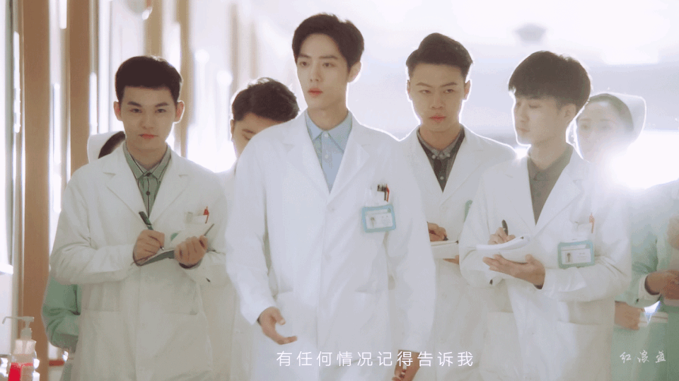 考生们迎来了第一个特长暑假,炎炎夏日疫情并未完全结束,暑期宅在家里