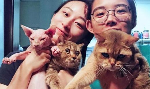 杨丽萍爱徒水月结婚同性婚姻获亲友祝福婚礼眉眼之间尽是甜蜜
