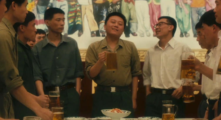 王朔:痞子形象是装的,在保育院时我就是个"京油子"