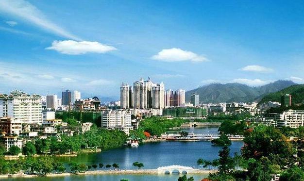 广东最强逆袭城市：不是深圳也不是佛山，当地人：房价蹭蹭涨！