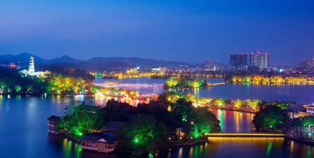 广东最强逆袭城市：不是深圳也不是佛山，当地人：房价蹭蹭涨！