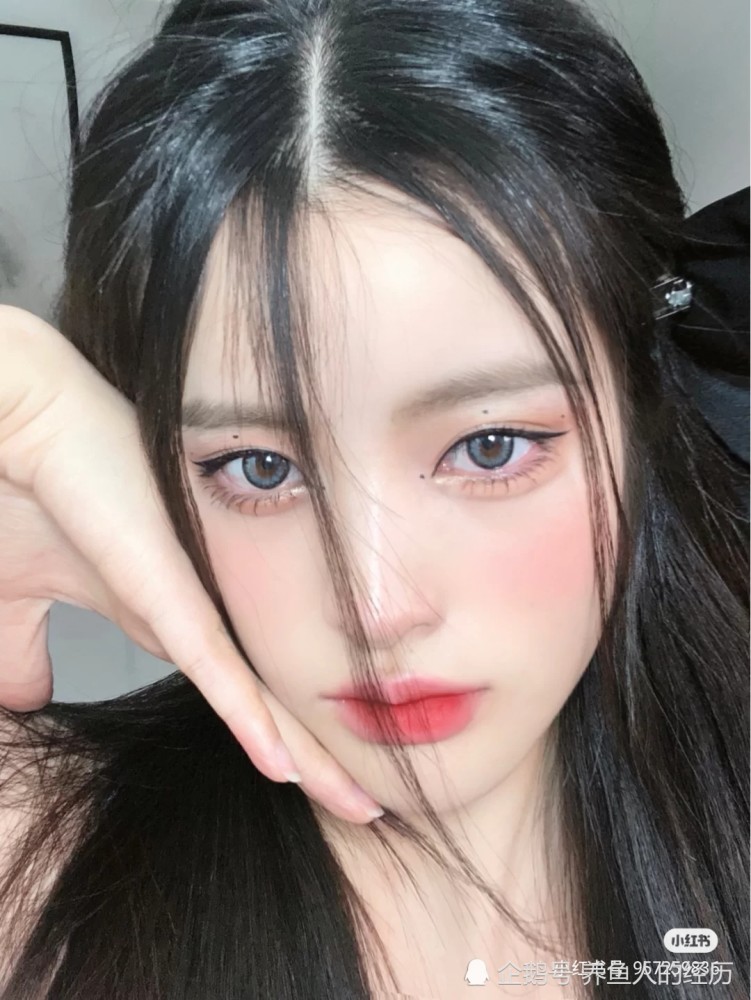 jisoo仿妆到底有多绝！又纯又欲的仙女颜有多少人在仿妆？