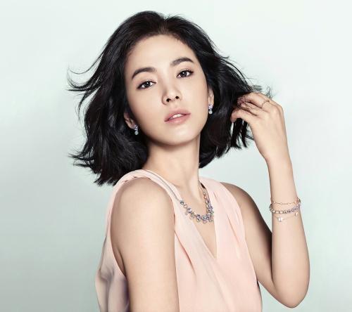颜值巅峰时期!8位韩国女星旧照对比公开,李英爱30年前