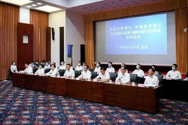 一边老旧小区改造，一边新房暴涨，新房还值得买吗？