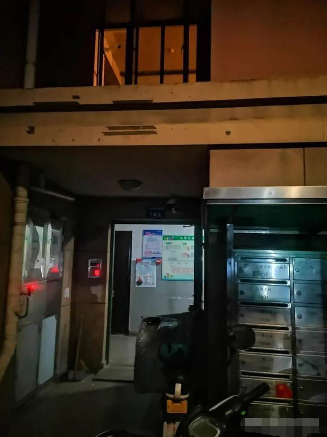 来女士所住小区房价会受多大的影响？