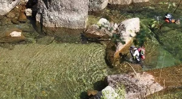 “穿行丽人谷，惬意山水间。”8月14-16日仙居丽人谷溯溪清凉行
