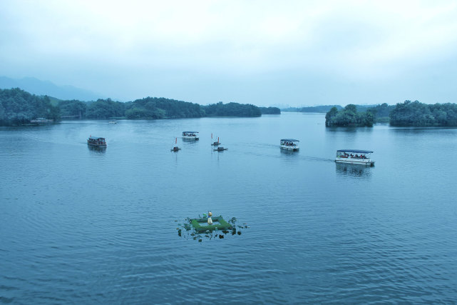 雨过天晴重庆龙水湖现山水美景吸引市民前往打卡