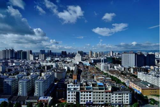 曲靖市哪个县人口最少_曲靖市初中学校哪个好