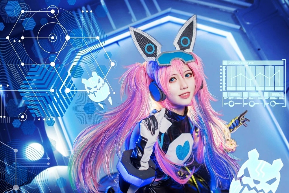小姐姐cos安琪拉心灵骇客,竟撞脸女明星林志玲!玩家:小拉拉快来拿蓝!