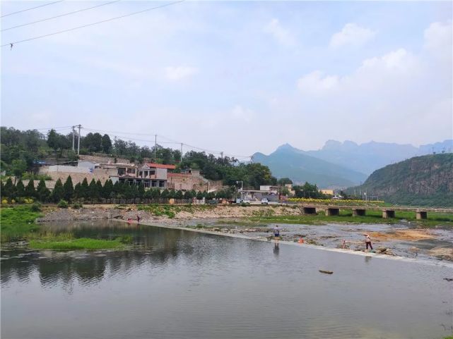 北京房山又多个个"亲水村庄 水上公园环境可真棒