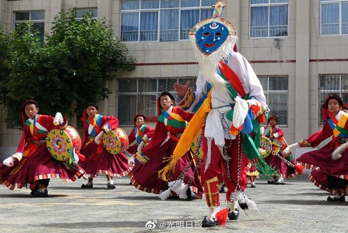 走进西藏山南市桑日县中学