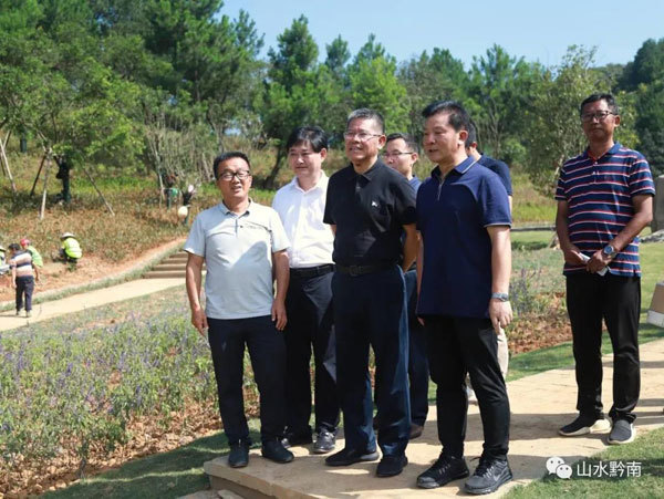 唐德智到都匀市督导调研绿博园项目建设工作