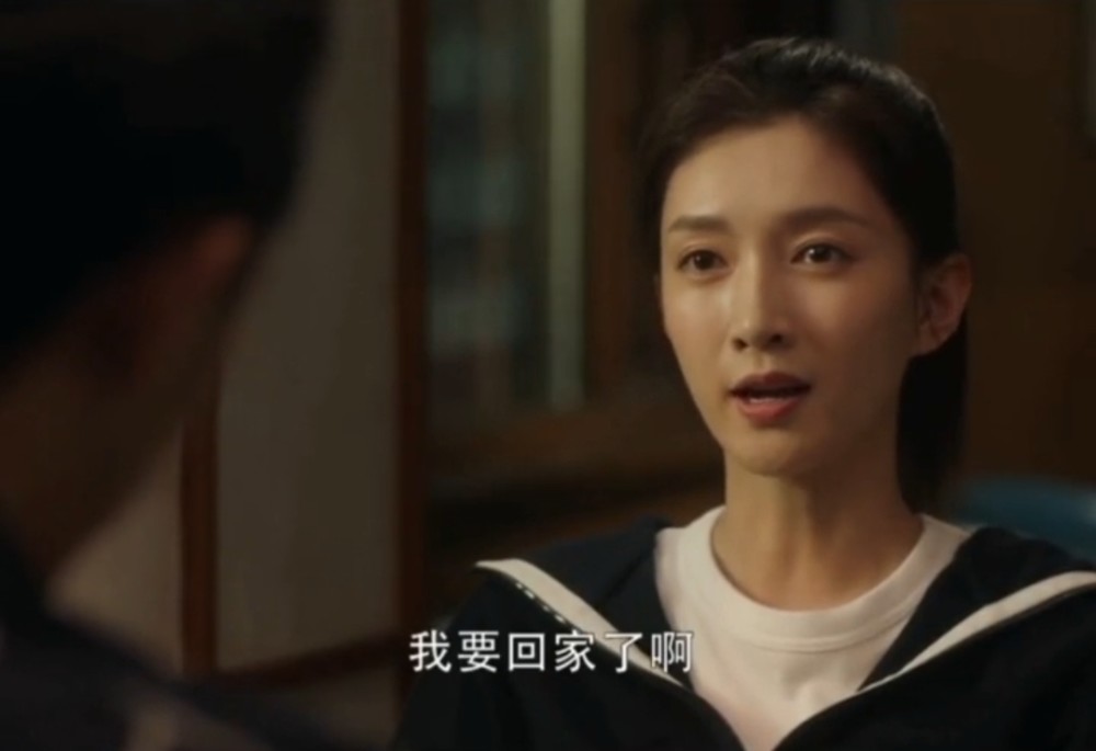 梦境的回响，当老公打我与第一次相亲的男友交织在夜里的梦境中