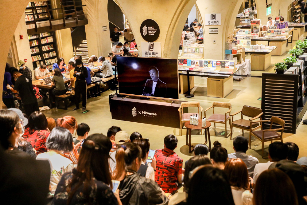 飒！海信电视带你探班青藏高原上的影展