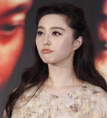 中国最贵女演员,片酬是范冰冰15倍,后来却被骂滚回家