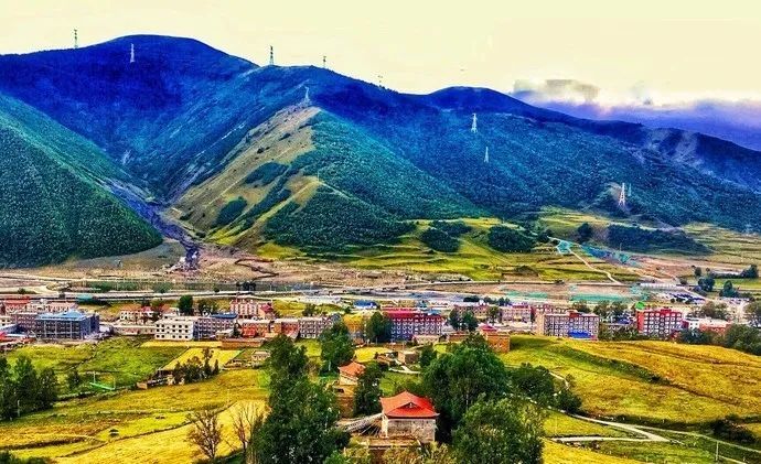 滇川藏香格里拉大环线，自驾中国最美的一个“圈”！