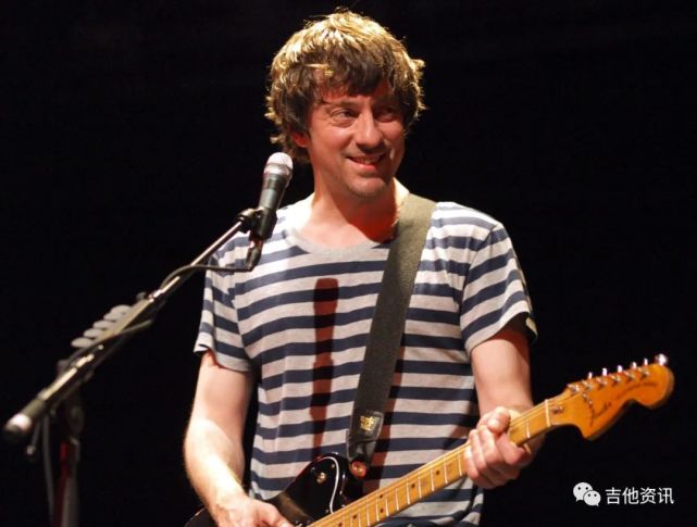 graham coxon 尽管是britpop最知名的吉他手之一,但blur乐队的graham