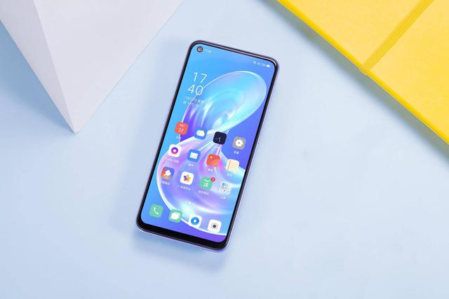 oppoa72纤薄5g机型先锋者,摄像酷似iphone12,价格仅千元