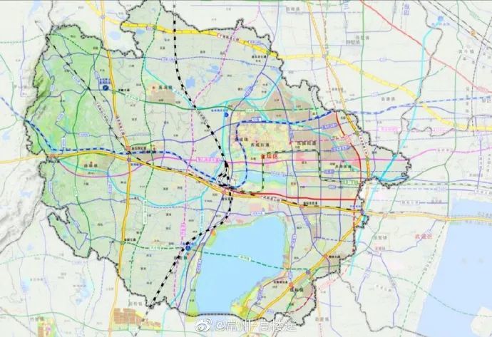 金坛站则集地铁7号线与s1号线于一体:市郊铁路s1:滨湖新城范围内丹桂