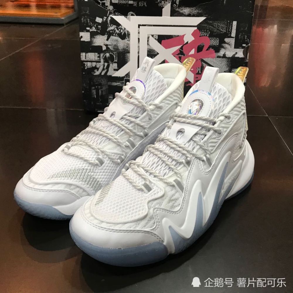 肆无忌惮,战胜自我!安踏·要疯4—狂潮2"传承"