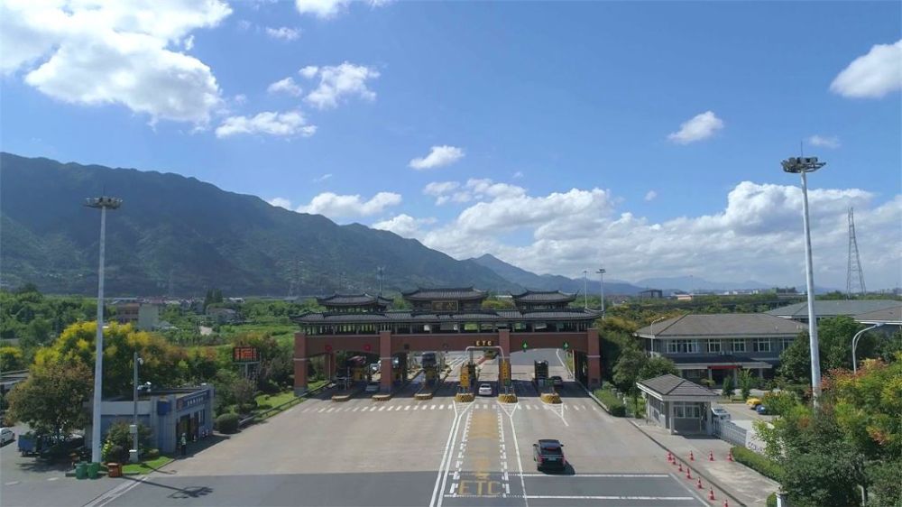 丽水人均gdp放广东_丽水地图