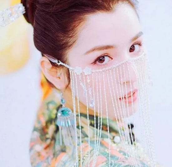 情感测试：第一眼你看中哪家古代遮脸纱，测你身上的什么让别人嫉妒