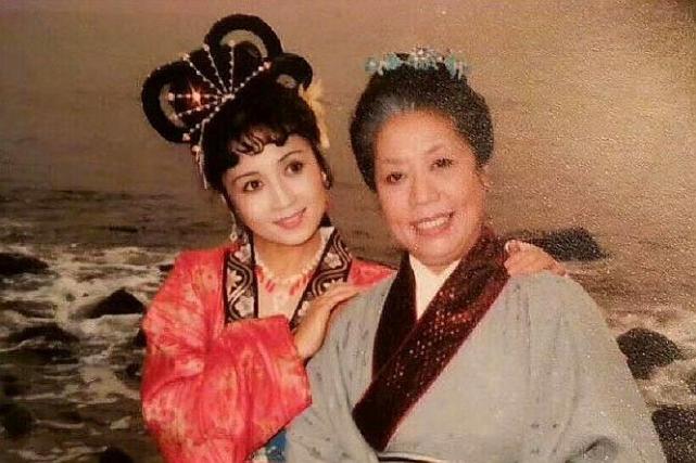 她是高老庄的高翠兰,也是迷倒曹操的邹氏,美貌不输女儿国国王
