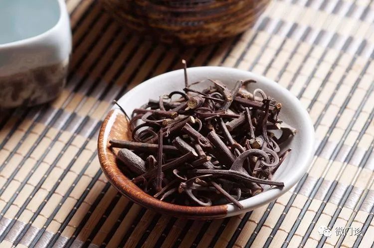四味药，“压下”肝风！手指不麻、血压不高、肝气不闹