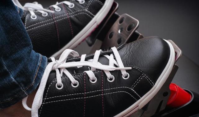 abs故障灯亮了，先别开！巧用6个方法，解决刹车故障！