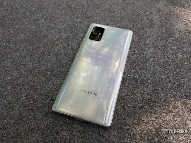最接近旗舰的中端机-三星a71 5g测评