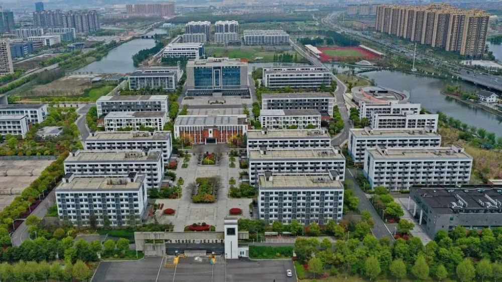 浙江越秀外国语学院