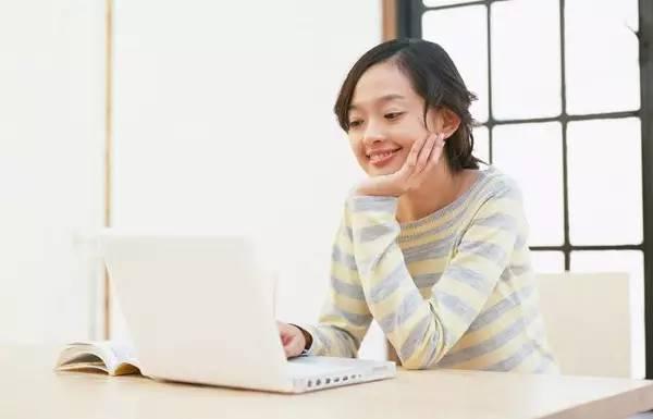 按眼角有响声的话你要注意了