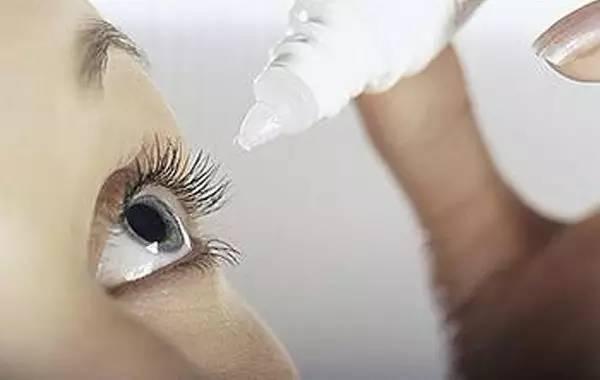 按眼角有响声的话你要注意了