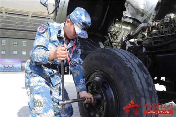 战鹰守护神海军航空兵场站部队