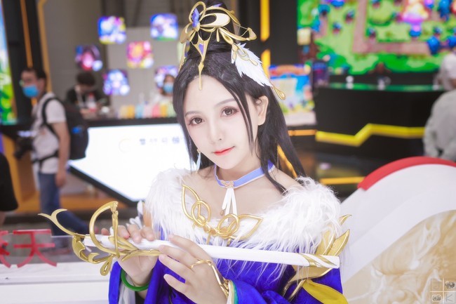 《三国杀》蔡文姬漫展cosplay,水友:漫展颜值的巅峰!