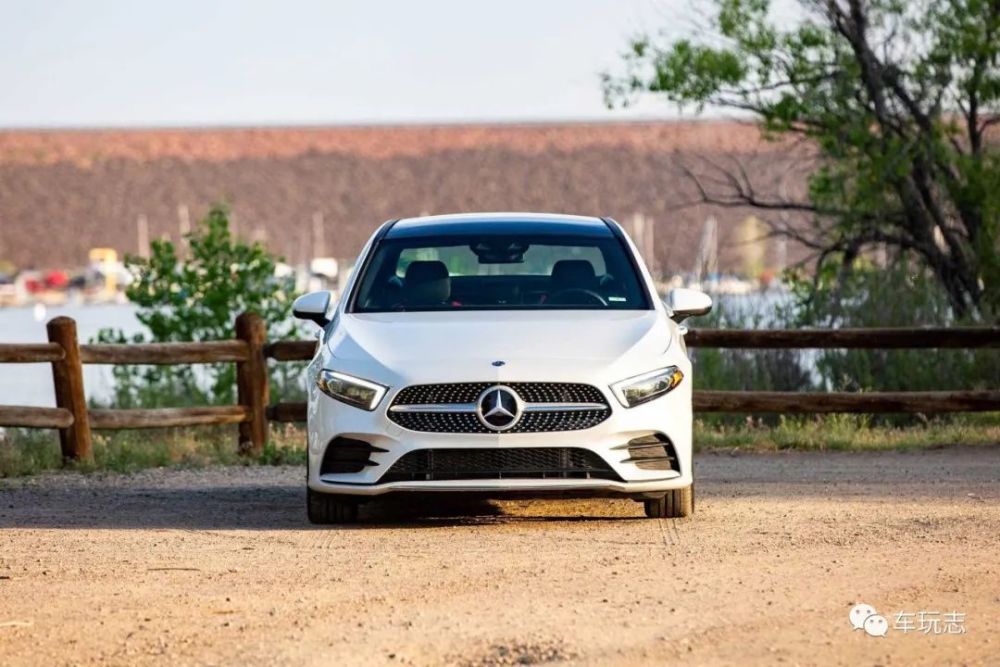 2020奔驰a220 4matic:价格抬高后,入门级豪车不过如此