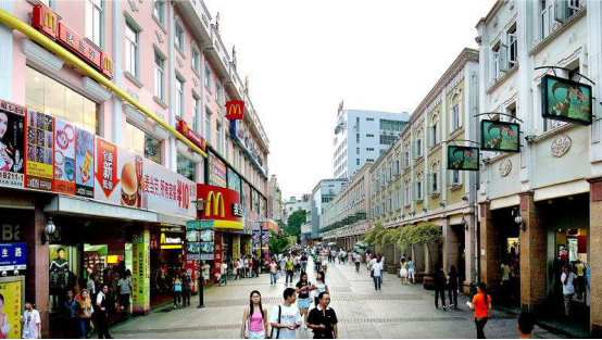 深圳最"神秘"夜市,凌晨开张天亮前消失,有"鬼市"之称